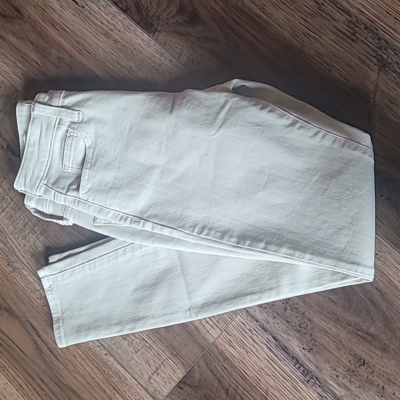 Universal Thread Denim - Universal Thread Skinny Jeans, Size 00, Cream, Beige, Light Tan, Soft, Stretchy